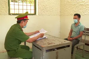 Công an huyện Hòa Vang làm việc với đối tượng Nguyễn Quốc Tuấn