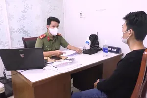 Một thanh niên lừa đảo chiếm đoạt tiền qua mạng vừa bị Công an Đà Nẵng đã bắt giữ