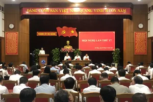 Toàn cảnh hội nghị Thành ủy Đà Nẵng