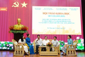 Hội thảo khoa học “100 năm báo chí cách mạng đồng hành cùng sự phát triển TP Đà Nẵng và vai trò của báo chí với cuộc sống hôm nay”. Ảnh: XUÂN QUỲNH