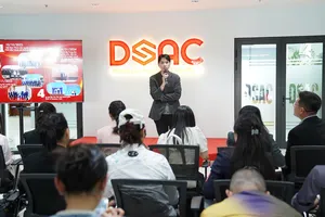 Đoàn tham quan Công viên phần mềm số 2 Đà Nẵng và Trung tâm Nghiên cứu, đào tạo thiết kế vi mạch và trí tuệ nhân tạo Đà Nẵng trong chiều nay, 13-1