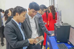 Việc đưa hệ sinh thái số dDUT vào vận hành góp phần nâng cao hiệu quả điều hành, tăng tính chuẩn hóa quy trình quản lý. Ảnh: XUÂN QUỲNH