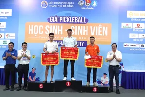 Trường Đại học Thể dục thể thao Đà Nẵng giành giải nhất toàn đoàn. Ảnh: XUÂN QUỲNH