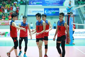 Đội tuyển bóng chuyền nam Việt Nam về đích ở vị trí thứ 3. Ảnh: THIÊN HOÀNG