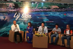 Quang cảnh buổi ra mắt