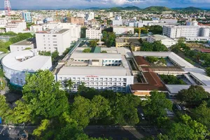 Bệnh viện Trung ương Huế thực hiện nhiều kỹ thuật đầu tiên trên thế giới