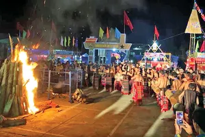 Đêm hội “Xuân Biên phòng, ấm lòng dân bản”  tại vùng biên huyện Nam Giang, tỉnh Quảng Nam