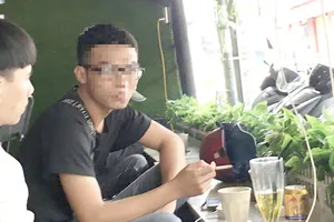 Báo động hút thuốc lá ở người trẻ