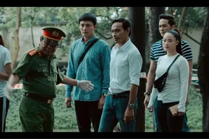 Đội K13 phá án trong phim "Kẻ sát nhân cô độc"