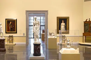 Bán tác phẩm nghệ thuật ở bảo tàng: Nhiều tranh cãi