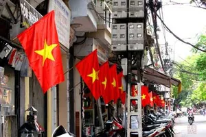 TPHCM: Nghỉ lễ và treo cờ Tổ quốc nhân Giỗ Tổ Hùng Vương