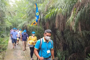 Saigontourist Group tiếp tục tài trợ, tổ chức 8 tour tri ân cho hàng ngàn y bác sĩ tại Cần Giờ, Củ Chi  