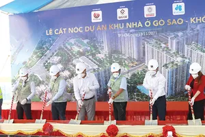 Hòa Bình tổ chức cất nóc dự án Picity High Park Khối nhà C4