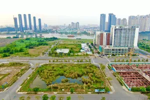 Lô đất số 3-12 Thủ Thiêm, TPHCM. Ảnh: HOÀNG HÙNG