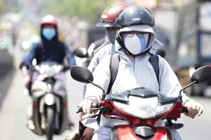 TPHCM nắng nóng vào buổi sáng