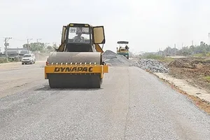 Sớm hoàn chỉnh nút giao thông giữa cao tốc: Bến Lức - Long Thành và Quốc lộ 50