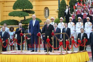 Tổng Bí thư Nguyễn Phú Trọng chủ trì Lễ đón chính thức Tổng thống Hợp chúng quốc Hoa Kỳ Joe Biden thăm cấp Nhà nước tới Việt Nam, chiều 10-9. Ảnh: QUANG PHÚC 