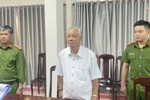 Ông Phạm Đình Cự tại cơ quan công an