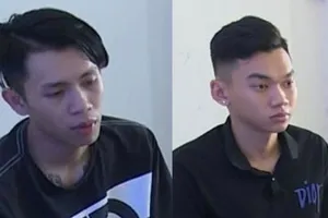 Tiền Giang: Tạm giữ 2 đối tượng tàng trữ trái phép vũ khí quân dụng