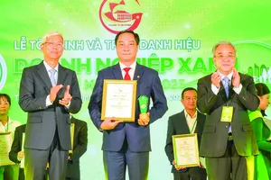 Ngành điện TPHCM chuyển đổi số để chuyển đổi xanh 