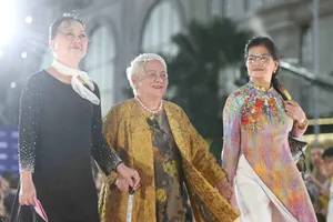 Khai mạc HIFF: Thảm đỏ rộn ràng dàn sao quốc tế và Việt Nam