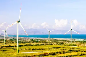 Cánh quạt gió Nhà máy điện gió Mũi Dinh, thôn Sơn Hải, huyện Thuận Nam, tỉnh Ninh Thuận. Ảnh: HOÀNG HÙNG