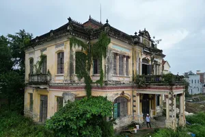 Nhà lầu ông Phủ