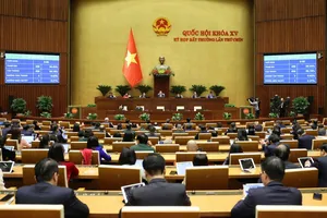 Quốc hội thông qua chủ trương đầu tư dự án đầu tư xây dựng tuyến đường sắt Lào Cai - Hà Nội - Hải Phòng. Ảnh: QUANG PHÚC