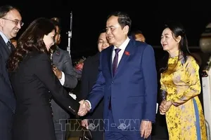 Chủ tịch Quốc hội Trần Thanh Mẫn và Phu nhân bắt đầu thăm chính thức Armenia