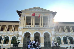 Xét xử "bà vé số - ông xe ôm" cấu kết mua bán trẻ em trước cổng bệnh viện 