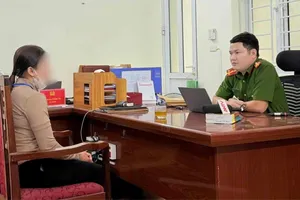 Một phụ nữ bị lừa nhận đơn hàng "0 đồng", mất hơn 400 triệu đồng