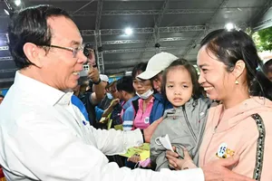 Khi thành phố cất lời "thưa bà con"