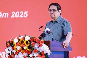 Thủ tướng Phạm Minh Chính phát biểu, tri ân chiến sĩ cách mạng bị địch bắt, tù đày. Ảnh: TTXVN