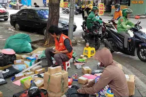 Tính ẩn danh hàng hoá trên mạng vẫn là thách thức trong quản lý