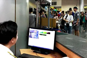 Siết chặt kiểm dịch y tế tại sân bay, ngăn ngừa biến chủng Covid-19