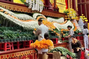 Cung Trúc Lâm tại khu danh thắng Yên Tử (Uông Bí, Quảng Ninh) đang chuẩn bị công tác rước và tôn trí xá lợi Đức Phật