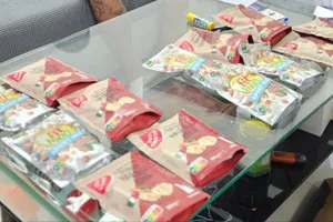 Thu giữ 5.000 viên thuốc lắc được vận chuyển từ nước ngoài về Việt Nam