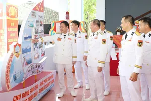 Đại biểu dự Đại hội biểu quyết thông qua Quy chế làm việc