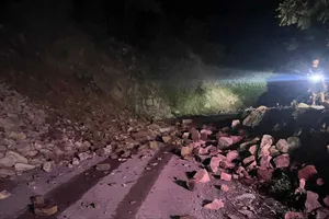 Nắng nóng lẫn mưa dông sắp quay lại miền Bắc và miền Trung