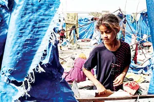 Trẻ em Gaza tại nơi ở bị Israel không kích. Ảnh: UNICEF