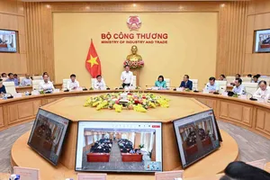 Bộ Công thương cắt 46% thủ tục hành chính, đưa lãnh đạo về tận xã