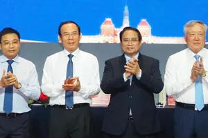 Thủ tướng Phạm Minh Chính chủ trì triển khai Nghị quyết về Trung tâm tài chính tại TPHCM