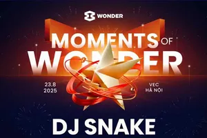 SOOBIN và Hòa Minzy mang âm nhạc Việt thăng hoa trên sân khấu 8Wonder 2025 