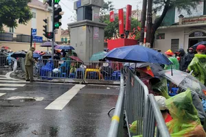 Xử lý các đối tượng bán ghế, trông giữ xe chặt chém tại buổi sơ duyệt diễu binh, diễu hành