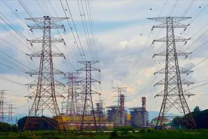 Hệ thống truyền tải điện tại Malaysia. Ảnh: THE SUN 