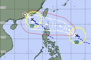 Bão số 8 đổ bộ Trung Quốc, Biển Đông sắp có cơn bão số 9