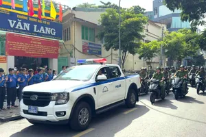 Lãnh đạo phường Tân Định phát động cao điểm