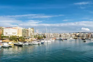 Thành phố nổi tiếng Piratheus, Hy Lạp bên bờ Địa Trung Hải. Ảnh: EURONEWS 