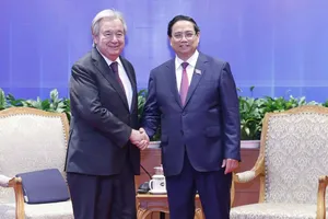 Thủ tướng Phạm Minh Chính tiếp Tổng Thư ký Liên hợp quốc António Guterres chiều 25-10. Ảnh: QUANG PHÚC
