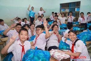 TPHCM huy động nguồn lực hỗ trợ, sửa chữa 33 điểm trường tại tỉnh Khánh Hòa